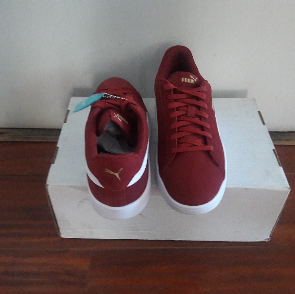 Puma - Picture 2 of 4